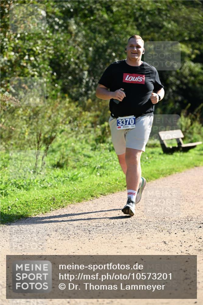 27.09.2026 - 35. Volkslauf durch das schöne Alstertal Dr. Thomas Lammeyer http://msf.ph/oto/10573201 27.09.2026 11:26:50 Laufen 3370 meine-sportfotos.de