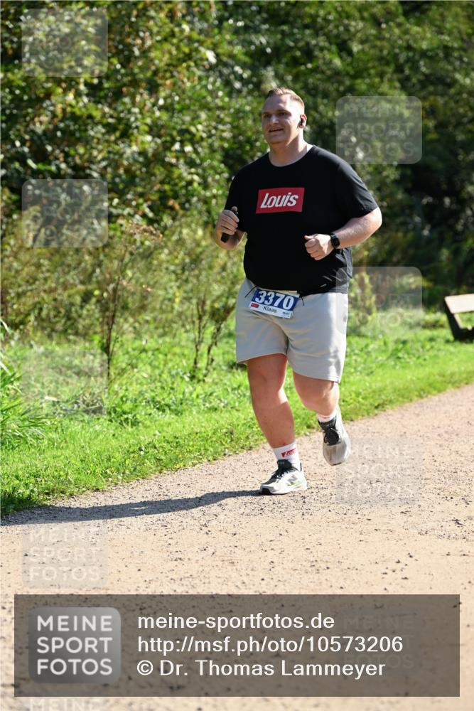 27.09.2026 - 35. Volkslauf durch das schöne Alstertal Dr. Thomas Lammeyer http://msf.ph/oto/10573206 27.09.2026 11:26:50 Laufen 13370 meine-sportfotos.de