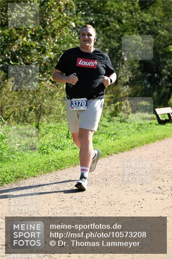 27.09.2026 - 35. Volkslauf durch das schöne Alstertal Dr. Thomas Lammeyer http://msf.ph/oto/10573208 27.09.2026 11:26:50 Laufen 3370 meine-sportfotos.de