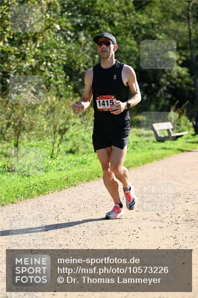 27.09.2026 - 35. Volkslauf durch das schöne Alstertal Dr. Thomas Lammeyer http://msf.ph/oto/10573226 27.09.2026 11:27:06 Laufen 1415 meine-sportfotos.de
