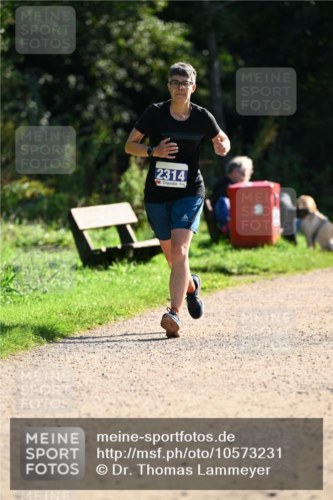 27.09.2026 - 35. Volkslauf durch das schöne Alstertal Dr. Thomas Lammeyer http://msf.ph/oto/10573231 27.09.2026 11:27:08 Laufen 2314 meine-sportfotos.de