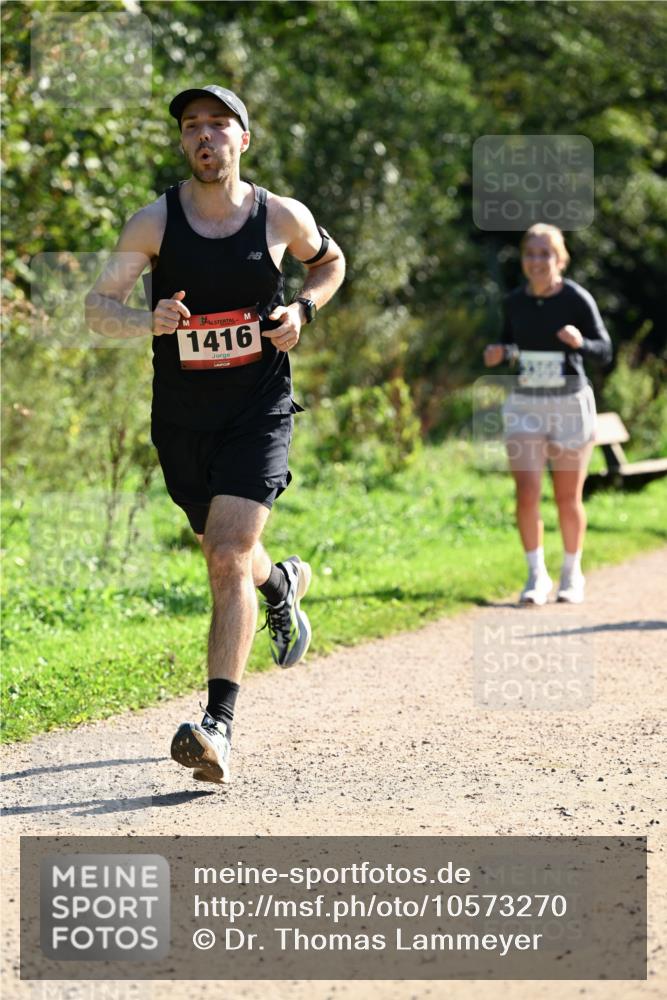 27.09.2026 - 35. Volkslauf durch das schöne Alstertal Dr. Thomas Lammeyer http://msf.ph/oto/10573270 27.09.2026 11:27:14 Laufen 1416 meine-sportfotos.de
