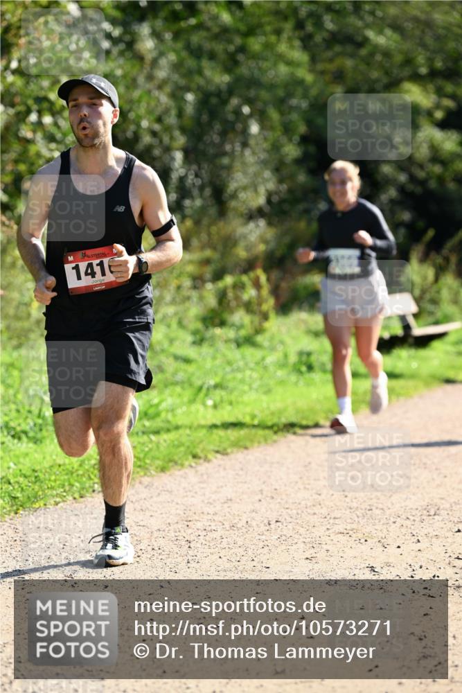 27.09.2026 - 35. Volkslauf durch das schöne Alstertal Dr. Thomas Lammeyer http://msf.ph/oto/10573271 27.09.2026 11:27:14 Laufen 1416 meine-sportfotos.de