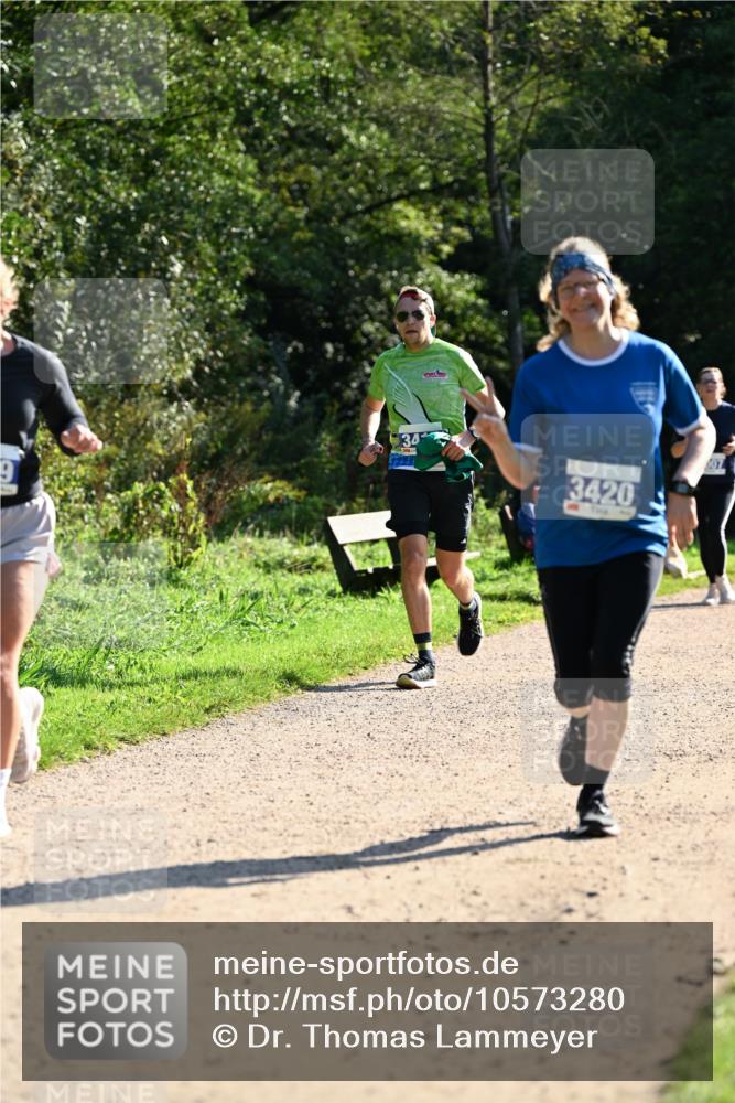 27.09.2026 - 35. Volkslauf durch das schöne Alstertal Dr. Thomas Lammeyer http://msf.ph/oto/10573280 27.09.2026 11:27:16 Laufen 34, 3420, 07 meine-sportfotos.de