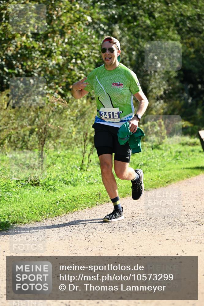 27.09.2026 - 35. Volkslauf durch das schöne Alstertal Dr. Thomas Lammeyer http://msf.ph/oto/10573299 27.09.2026 11:27:19 Laufen 3415 meine-sportfotos.de
