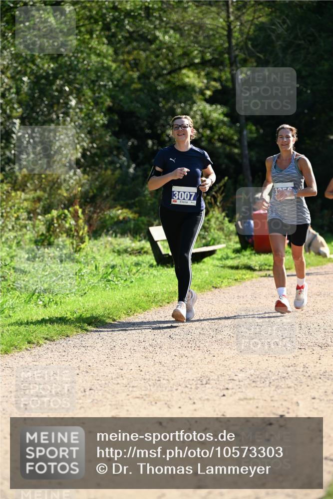 27.09.2026 - 35. Volkslauf durch das schöne Alstertal Dr. Thomas Lammeyer http://msf.ph/oto/10573303 27.09.2026 11:27:20 Laufen 3007 meine-sportfotos.de