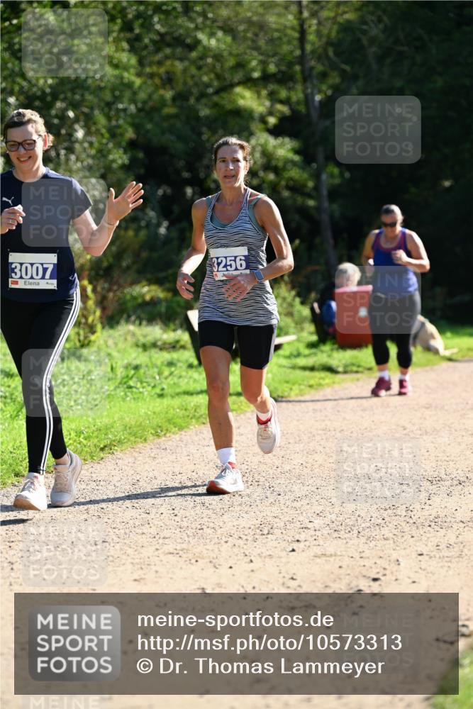 27.09.2026 - 35. Volkslauf durch das schöne Alstertal Dr. Thomas Lammeyer http://msf.ph/oto/10573313 27.09.2026 11:27:22 Laufen 3007, 4, 3256 meine-sportfotos.de