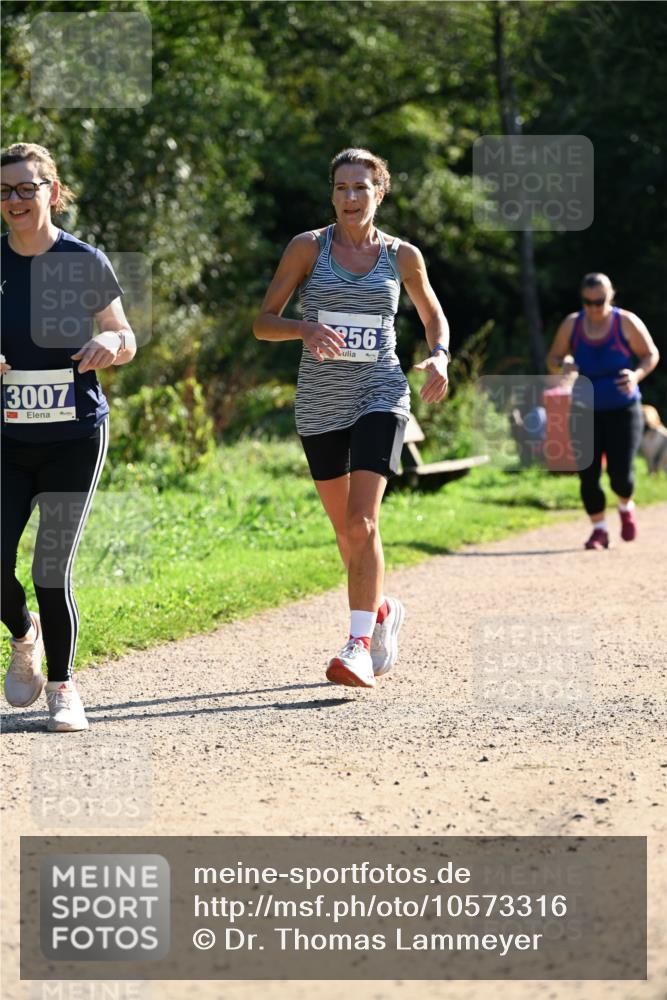 27.09.2026 - 35. Volkslauf durch das schöne Alstertal Dr. Thomas Lammeyer http://msf.ph/oto/10573316 27.09.2026 11:27:22 Laufen 3007, 56 meine-sportfotos.de