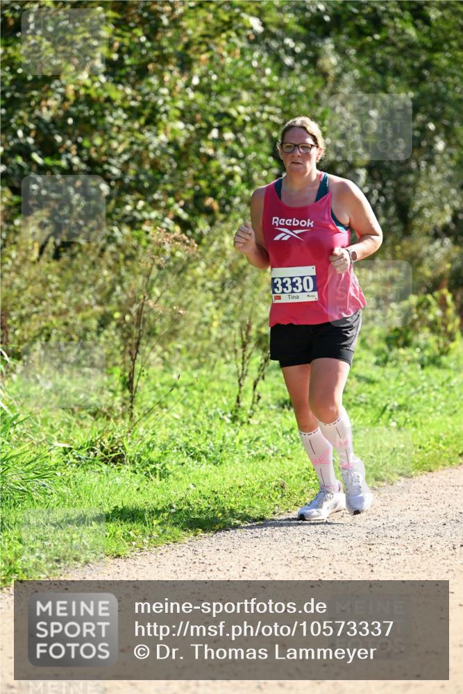 27.09.2026 - 35. Volkslauf durch das schöne Alstertal Dr. Thomas Lammeyer http://msf.ph/oto/10573337 27.09.2026 11:27:29 Laufen 3330, 1 meine-sportfotos.de