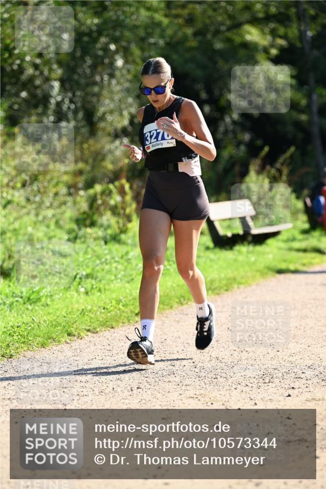 27.09.2026 - 35. Volkslauf durch das schöne Alstertal Dr. Thomas Lammeyer http://msf.ph/oto/10573344 27.09.2026 11:27:33 Laufen 3276 meine-sportfotos.de