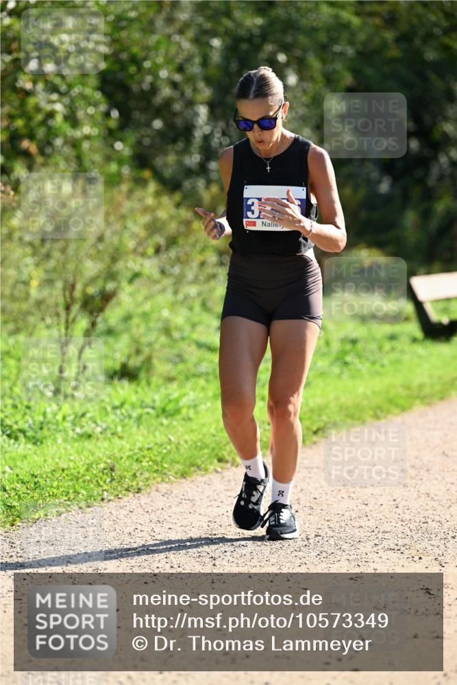 27.09.2026 - 35. Volkslauf durch das schöne Alstertal Dr. Thomas Lammeyer http://msf.ph/oto/10573349 27.09.2026 11:27:33 Laufen 13 meine-sportfotos.de