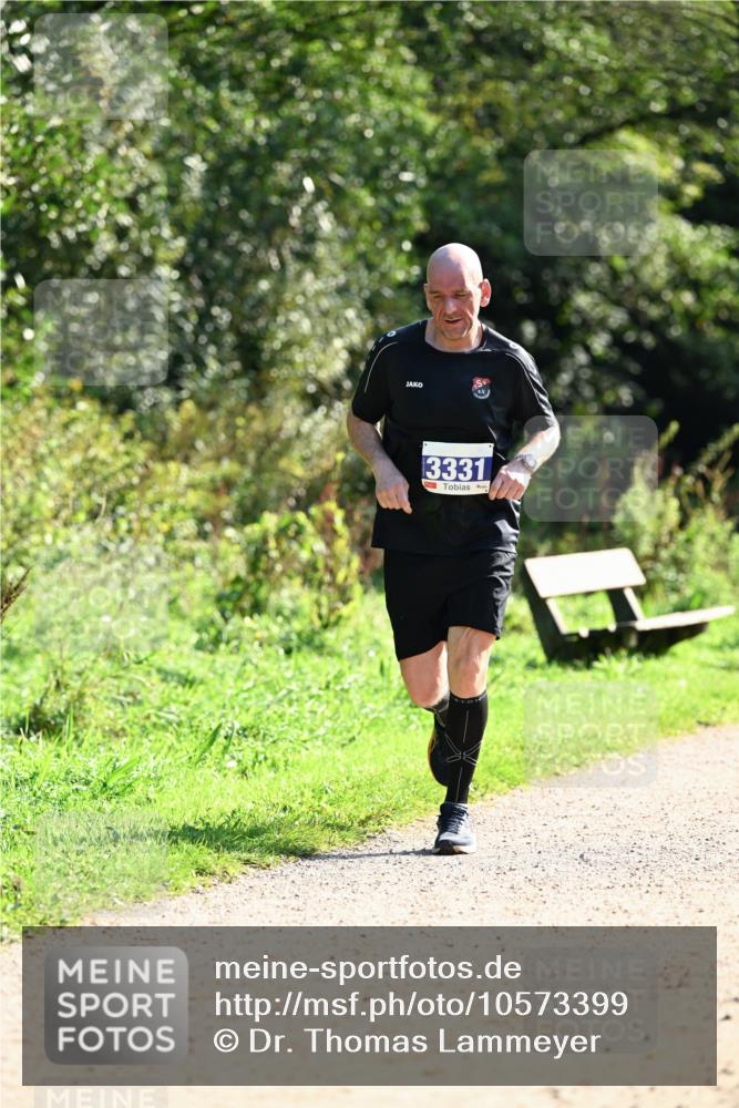 27.09.2026 - 35. Volkslauf durch das schöne Alstertal Dr. Thomas Lammeyer http://msf.ph/oto/10573399 27.09.2026 11:27:50 Laufen 3331 meine-sportfotos.de
