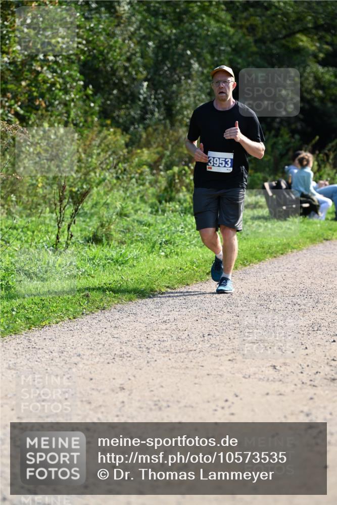 27.09.2026 - 35. Volkslauf durch das schöne Alstertal Dr. Thomas Lammeyer http://msf.ph/oto/10573535 27.09.2026 11:28:56 Laufen 3953 meine-sportfotos.de