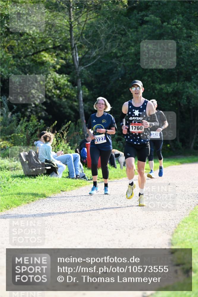27.09.2026 - 35. Volkslauf durch das schöne Alstertal Dr. Thomas Lammeyer http://msf.ph/oto/10573555 27.09.2026 11:29:00 Laufen 3127, 1760, 3429 meine-sportfotos.de