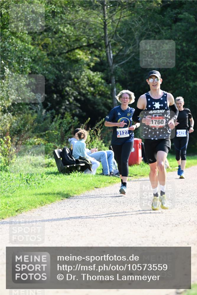 27.09.2026 - 35. Volkslauf durch das schöne Alstertal Dr. Thomas Lammeyer http://msf.ph/oto/10573559 27.09.2026 11:29:01 Laufen 3127, 1760, 3429 meine-sportfotos.de