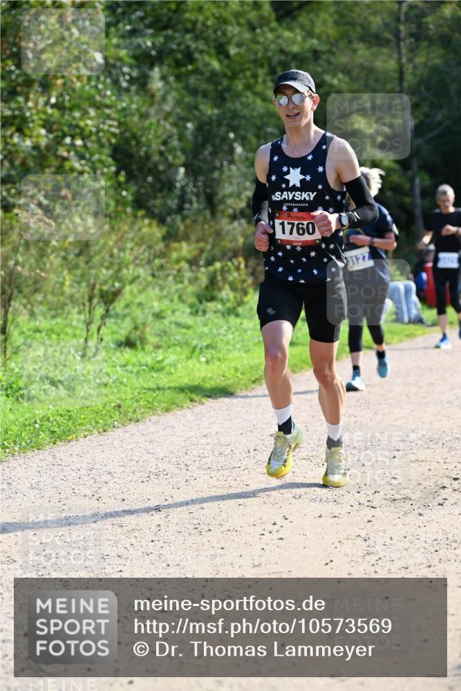 27.09.2026 - 35. Volkslauf durch das schöne Alstertal Dr. Thomas Lammeyer http://msf.ph/oto/10573569 27.09.2026 11:29:02 Laufen 1760 meine-sportfotos.de