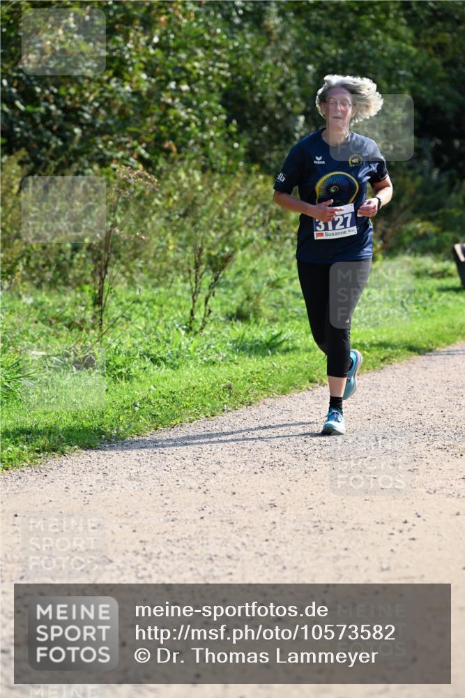 27.09.2026 - 35. Volkslauf durch das schöne Alstertal Dr. Thomas Lammeyer http://msf.ph/oto/10573582 27.09.2026 11:29:04 Laufen 3127 meine-sportfotos.de