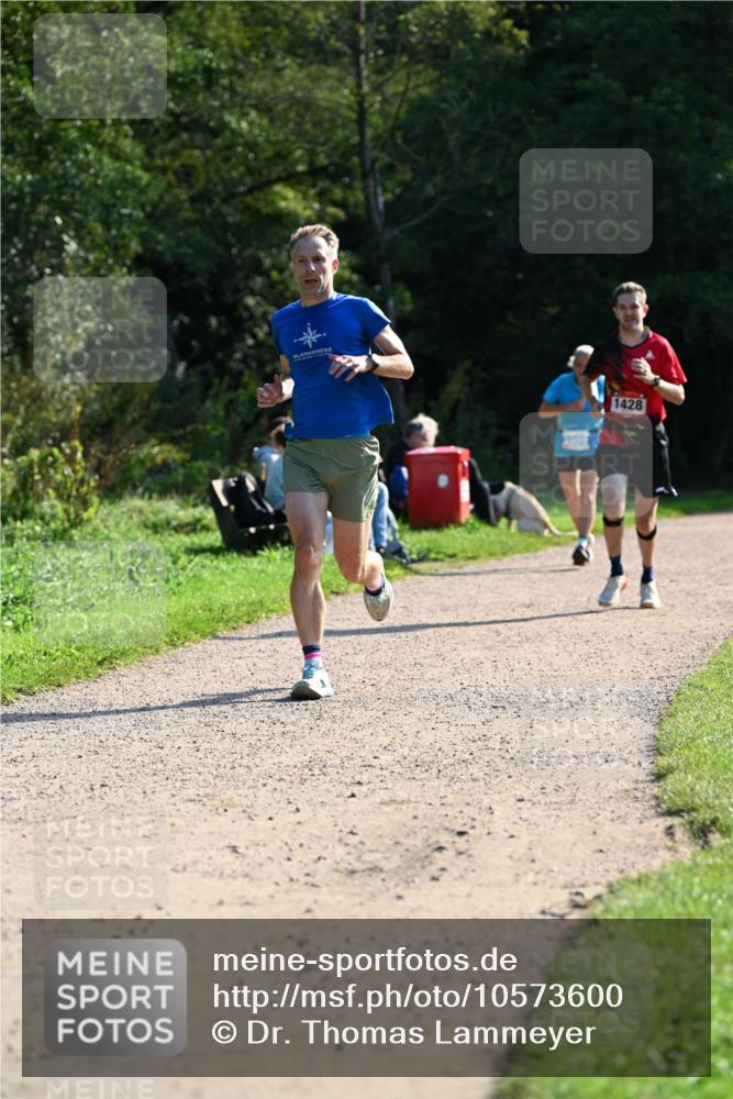 27.09.2026 - 35. Volkslauf durch das schöne Alstertal Dr. Thomas Lammeyer http://msf.ph/oto/10573600 27.09.2026 11:29:08 Laufen 1428 meine-sportfotos.de
