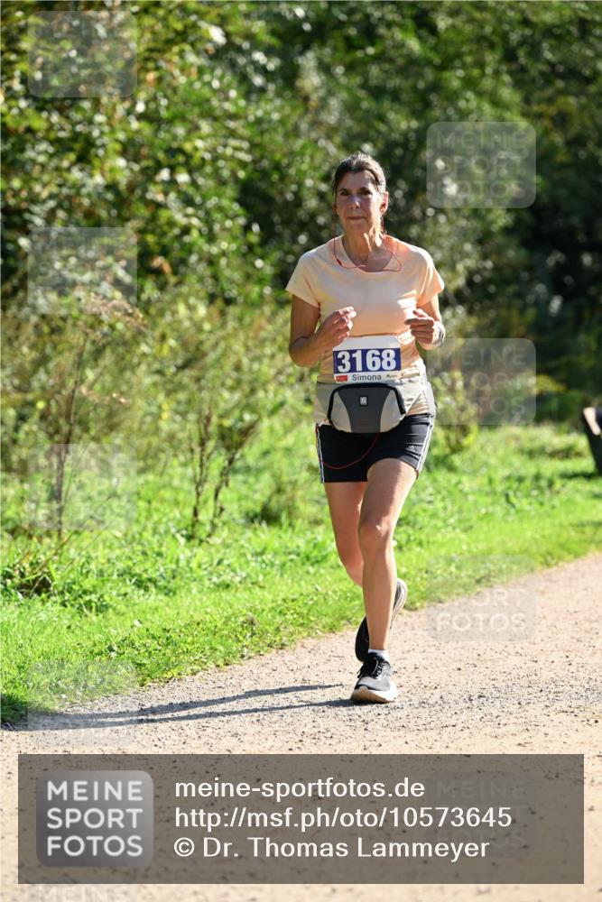 27.09.2026 - 35. Volkslauf durch das schöne Alstertal Dr. Thomas Lammeyer http://msf.ph/oto/10573645 27.09.2026 11:29:27 Laufen 3168 meine-sportfotos.de
