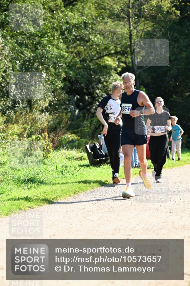 27.09.2026 - 35. Volkslauf durch das schöne Alstertal Dr. Thomas Lammeyer http://msf.ph/oto/10573657 27.09.2026 11:29:28 Laufen 308, 3327, 3079 meine-sportfotos.de