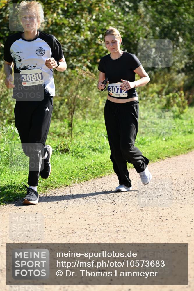 27.09.2026 - 35. Volkslauf durch das schöne Alstertal Dr. Thomas Lammeyer http://msf.ph/oto/10573683 27.09.2026 11:29:32 Laufen 22, 3080, 3073 meine-sportfotos.de