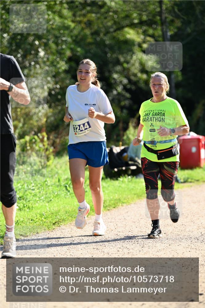 27.09.2026 - 35. Volkslauf durch das schöne Alstertal Dr. Thomas Lammeyer http://msf.ph/oto/10573718 27.09.2026 11:29:42 Laufen 3244 meine-sportfotos.de