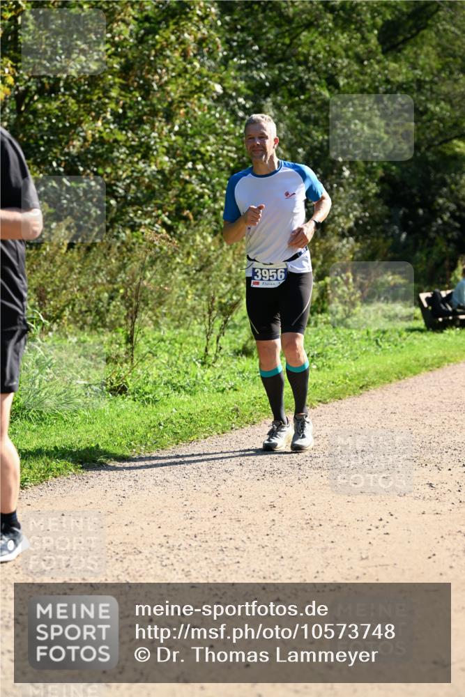 27.09.2026 - 35. Volkslauf durch das schöne Alstertal Dr. Thomas Lammeyer http://msf.ph/oto/10573748 27.09.2026 11:29:53 Laufen 3956 meine-sportfotos.de