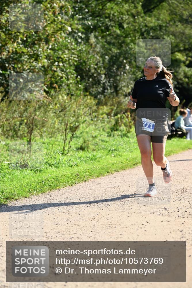 27.09.2026 - 35. Volkslauf durch das schöne Alstertal Dr. Thomas Lammeyer http://msf.ph/oto/10573769 27.09.2026 11:29:58 Laufen 271 meine-sportfotos.de