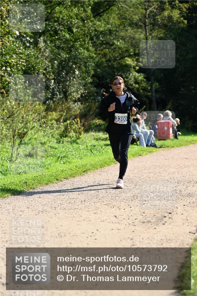 27.09.2026 - 35. Volkslauf durch das schöne Alstertal Dr. Thomas Lammeyer http://msf.ph/oto/10573792 27.09.2026 11:30:02 Laufen 3300 meine-sportfotos.de