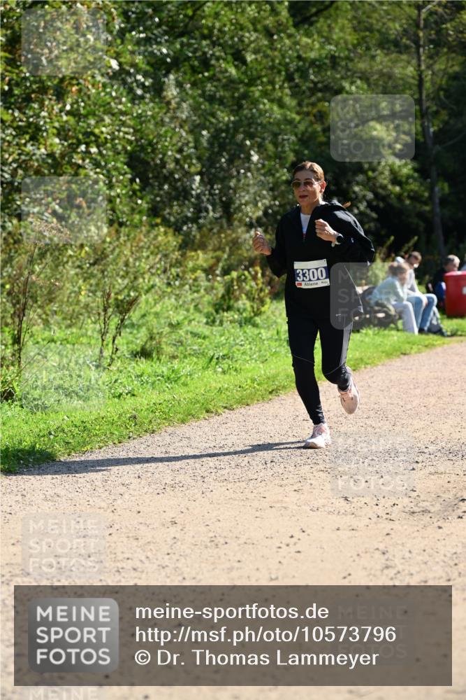 27.09.2026 - 35. Volkslauf durch das schöne Alstertal Dr. Thomas Lammeyer http://msf.ph/oto/10573796 27.09.2026 11:30:03 Laufen 3300 meine-sportfotos.de