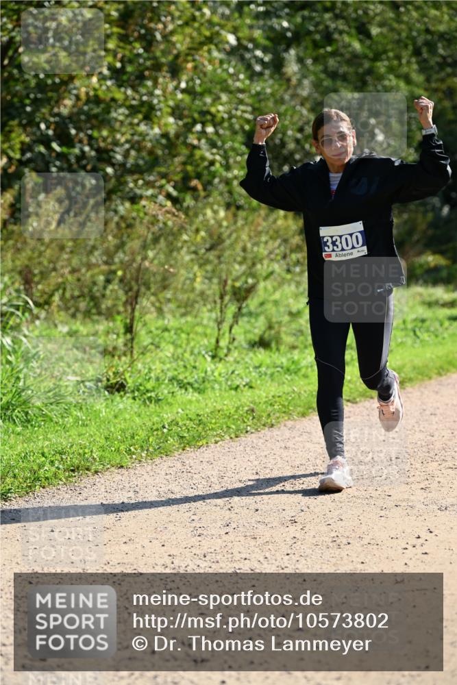 27.09.2026 - 35. Volkslauf durch das schöne Alstertal Dr. Thomas Lammeyer http://msf.ph/oto/10573802 27.09.2026 11:30:03 Laufen 3300 meine-sportfotos.de