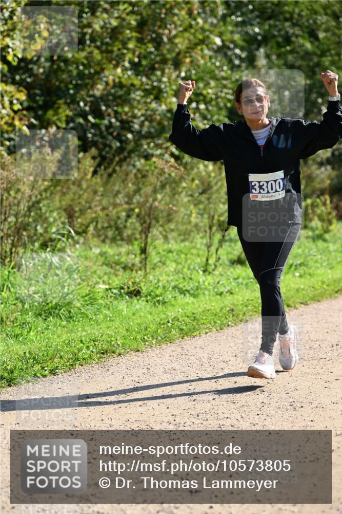 27.09.2026 - 35. Volkslauf durch das schöne Alstertal Dr. Thomas Lammeyer http://msf.ph/oto/10573805 27.09.2026 11:30:04 Laufen 3300 meine-sportfotos.de