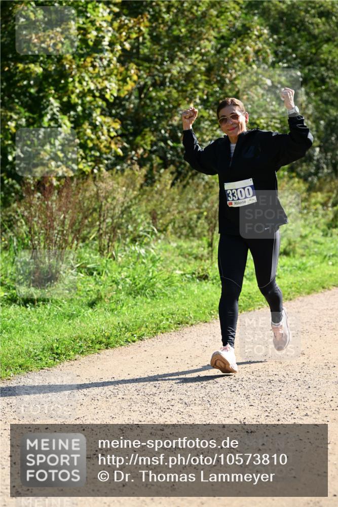 27.09.2026 - 35. Volkslauf durch das schöne Alstertal Dr. Thomas Lammeyer http://msf.ph/oto/10573810 27.09.2026 11:30:04 Laufen 3300 meine-sportfotos.de