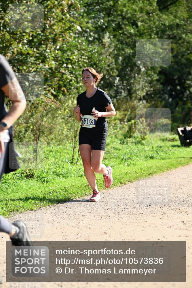 27.09.2026 - 35. Volkslauf durch das schöne Alstertal Dr. Thomas Lammeyer http://msf.ph/oto/10573836 27.09.2026 11:30:17 Laufen 3303 meine-sportfotos.de