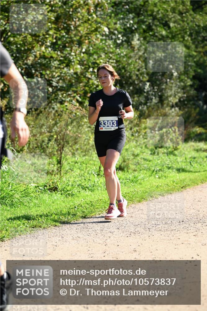 27.09.2026 - 35. Volkslauf durch das schöne Alstertal Dr. Thomas Lammeyer http://msf.ph/oto/10573837 27.09.2026 11:30:17 Laufen 3303 meine-sportfotos.de