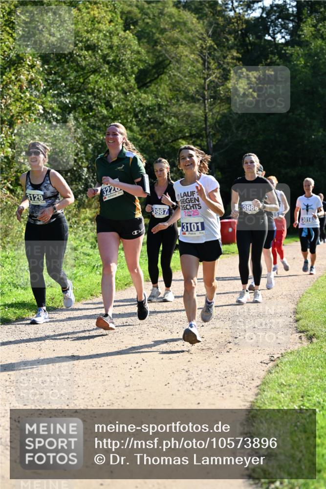 27.09.2026 - 35. Volkslauf durch das schöne Alstertal Dr. Thomas Lammeyer http://msf.ph/oto/10573896 27.09.2026 11:30:35 Laufen 3129, 3220, 3987, 2025, 3101, 3980, 3016 meine-sportfotos.de
