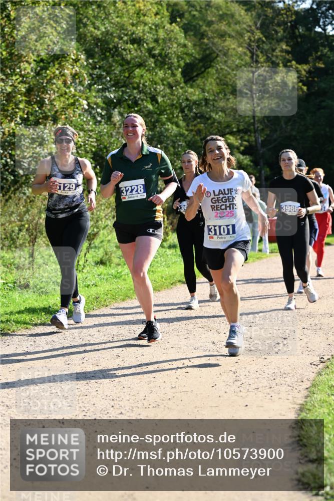 27.09.2026 - 35. Volkslauf durch das schöne Alstertal Dr. Thomas Lammeyer http://msf.ph/oto/10573900 27.09.2026 11:30:36 Laufen 129, 3228, 139, 200, 3101, 3986 meine-sportfotos.de