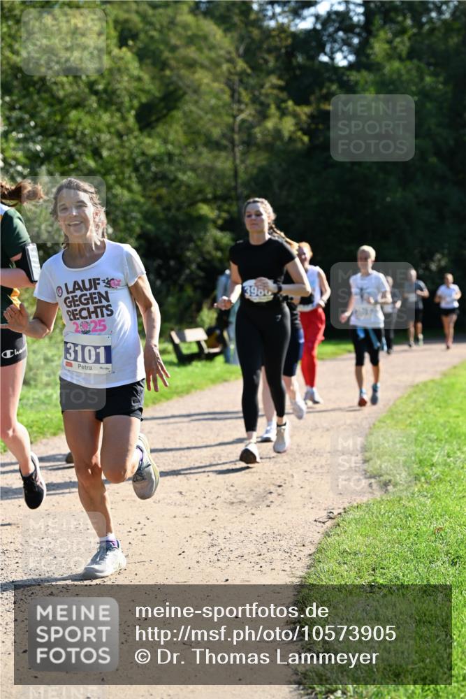 27.09.2026 - 35. Volkslauf durch das schöne Alstertal Dr. Thomas Lammeyer http://msf.ph/oto/10573905 27.09.2026 11:30:36 Laufen 3900, 2025, 3101 meine-sportfotos.de