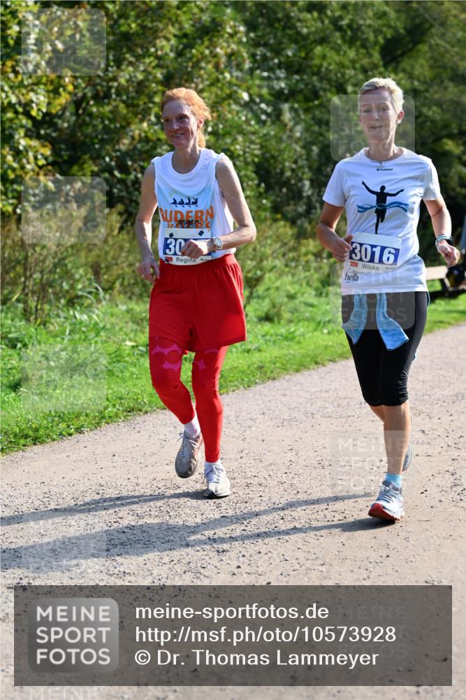 27.09.2026 - 35. Volkslauf durch das schöne Alstertal Dr. Thomas Lammeyer http://msf.ph/oto/10573928 27.09.2026 11:30:40 Laufen 3334, 30, 3016 meine-sportfotos.de