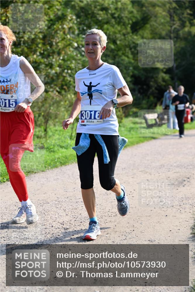 27.09.2026 - 35. Volkslauf durch das schöne Alstertal Dr. Thomas Lammeyer http://msf.ph/oto/10573930 27.09.2026 11:30:40 Laufen 015, 30163 meine-sportfotos.de