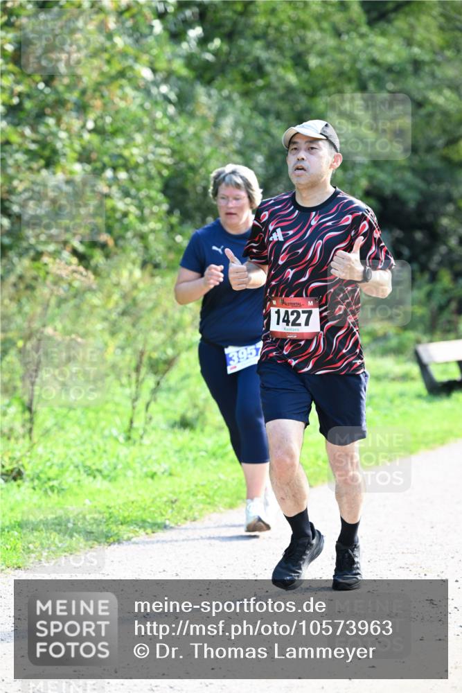 27.09.2026 - 35. Volkslauf durch das schöne Alstertal Dr. Thomas Lammeyer http://msf.ph/oto/10573963 27.09.2026 11:30:51 Laufen 3957, 1427 meine-sportfotos.de