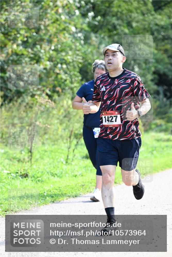 27.09.2026 - 35. Volkslauf durch das schöne Alstertal Dr. Thomas Lammeyer http://msf.ph/oto/10573964 27.09.2026 11:30:51 Laufen 1427 meine-sportfotos.de