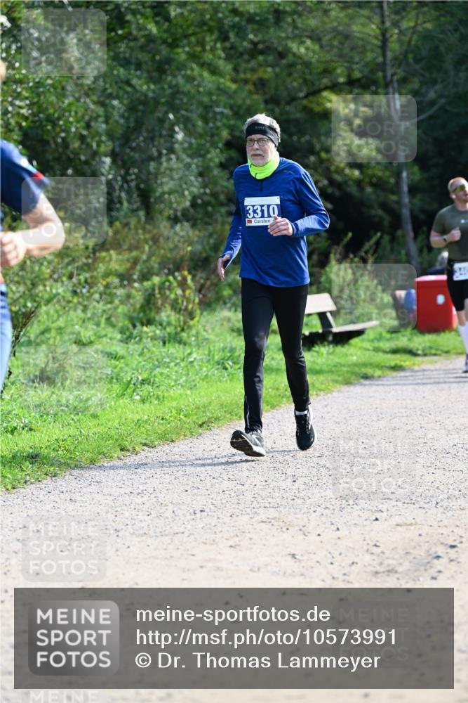 27.09.2026 - 35. Volkslauf durch das schöne Alstertal Dr. Thomas Lammeyer http://msf.ph/oto/10573991 27.09.2026 11:30:58 Laufen 3310 meine-sportfotos.de