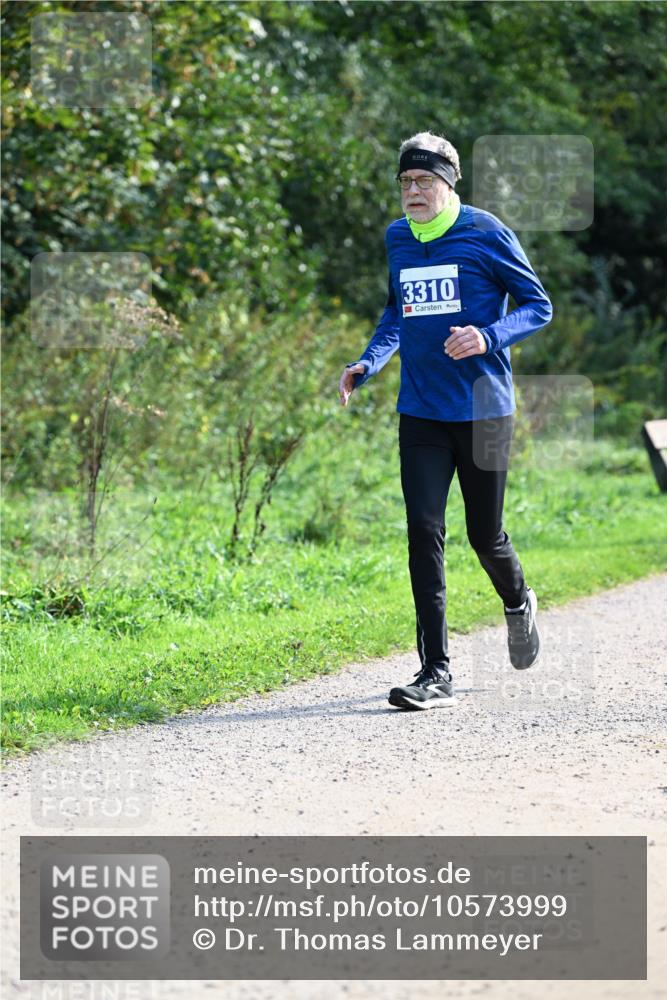 27.09.2026 - 35. Volkslauf durch das schöne Alstertal Dr. Thomas Lammeyer http://msf.ph/oto/10573999 27.09.2026 11:30:59 Laufen 3310 meine-sportfotos.de