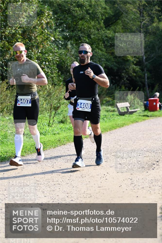 27.09.2026 - 35. Volkslauf durch das schöne Alstertal Dr. Thomas Lammeyer http://msf.ph/oto/10574022 27.09.2026 11:31:03 Laufen 3407, 3408 meine-sportfotos.de