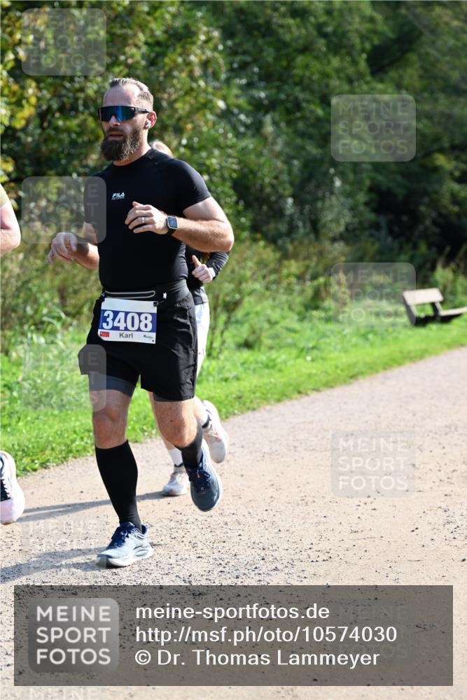 27.09.2026 - 35. Volkslauf durch das schöne Alstertal Dr. Thomas Lammeyer http://msf.ph/oto/10574030 27.09.2026 11:31:03 Laufen 3408 meine-sportfotos.de