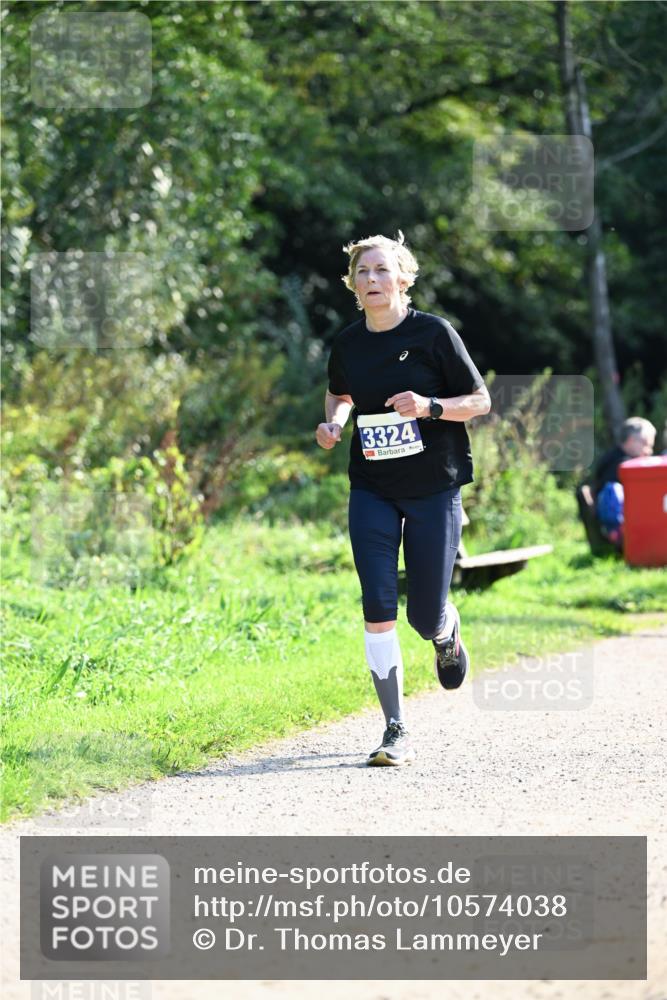 27.09.2026 - 35. Volkslauf durch das schöne Alstertal Dr. Thomas Lammeyer http://msf.ph/oto/10574038 27.09.2026 11:31:10 Laufen 3324 meine-sportfotos.de