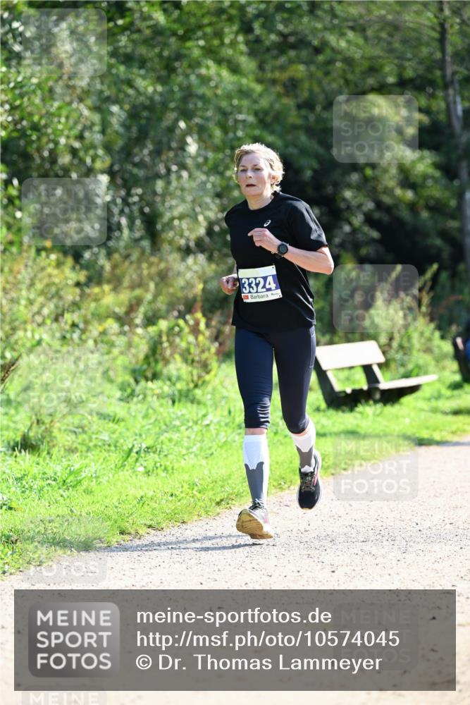 27.09.2026 - 35. Volkslauf durch das schöne Alstertal Dr. Thomas Lammeyer http://msf.ph/oto/10574045 27.09.2026 11:31:11 Laufen 3324 meine-sportfotos.de