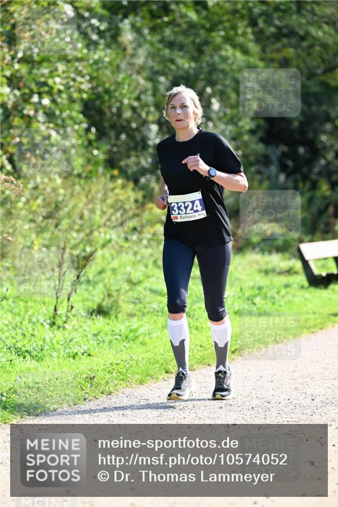 27.09.2026 - 35. Volkslauf durch das schöne Alstertal Dr. Thomas Lammeyer http://msf.ph/oto/10574052 27.09.2026 11:31:11 Laufen 3324 meine-sportfotos.de