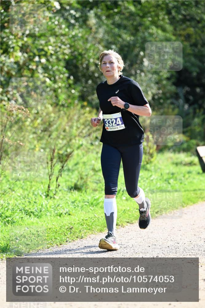 27.09.2026 - 35. Volkslauf durch das schöne Alstertal Dr. Thomas Lammeyer http://msf.ph/oto/10574053 27.09.2026 11:31:12 Laufen 3324 meine-sportfotos.de